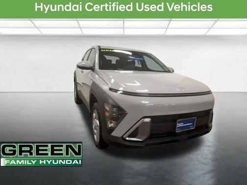 2026 Hyundai KONA SE