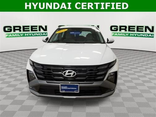 2025 Hyundai TUCSON SE