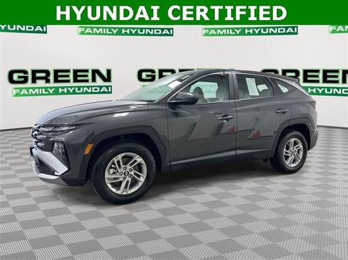 2025 Hyundai TUCSON SE