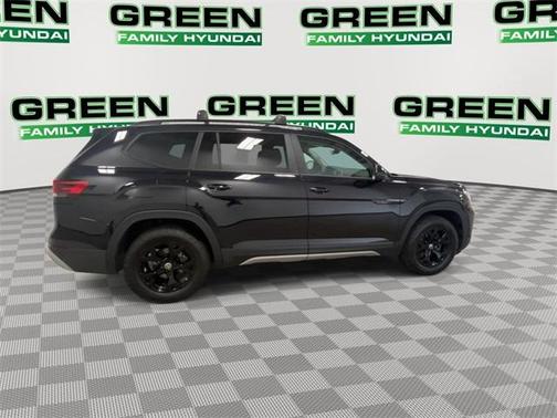 2024 Volkswagen Atlas 2.0T Peak Edition SE w/Technology