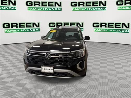 2024 Volkswagen Atlas 2.0T Peak Edition SE w/Technology