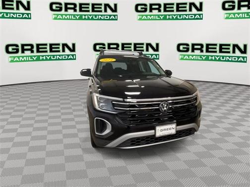 2024 Volkswagen Atlas 2.0T Peak Edition SE w/Technology