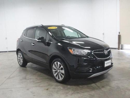 Photo 3 of 21 of 2019 Buick Encore Preferred