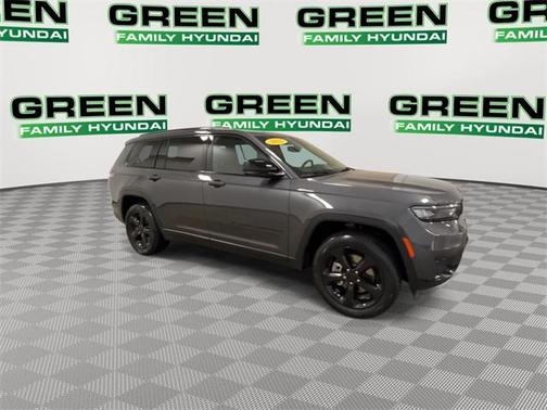 2023 Jeep Grand Cherokee L Laredo