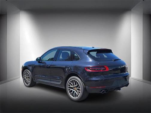 2018 Porsche Macan Base