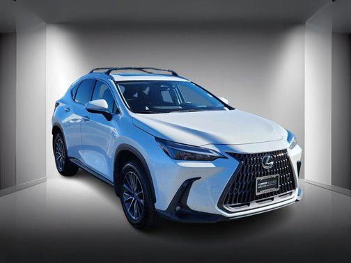 2025 Lexus NX 350h Premium