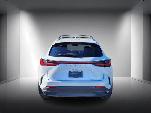 2025 Lexus NX 350h Premium