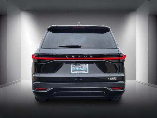 2026 Lexus TX 550h+ Luxury