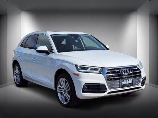 2018 Audi Q5 2.0T Prestige