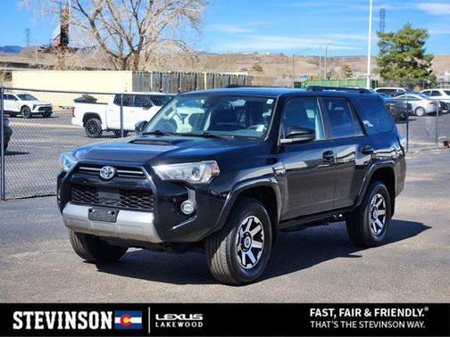 2022 Toyota 4Runner TRD Off Road