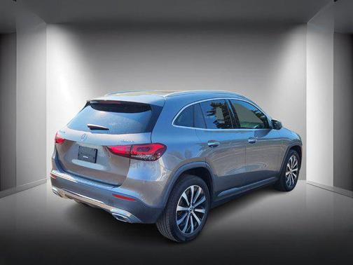 2021 Mercedes-Benz GLA 250 Base 4MATIC