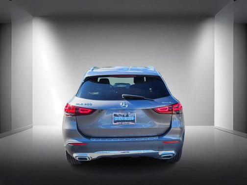 2021 Mercedes-Benz GLA 250 Base 4MATIC