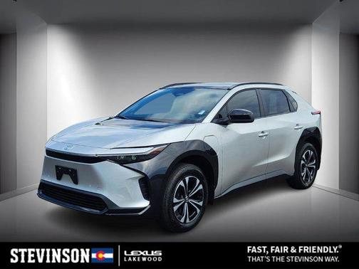 2025 Toyota bZ4X XLE