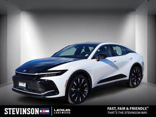 2026 Toyota Crown Platinum