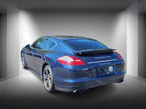 2010 Porsche Panamera Turbo