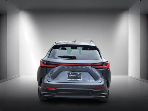 2025 Lexus NX 350h Premium