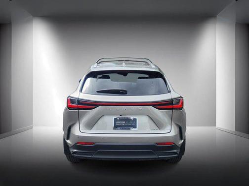 2025 Lexus NX 350h Premium