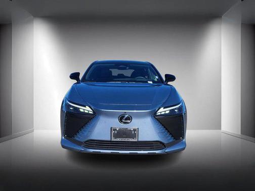 2023 Lexus RZ 450e Premium