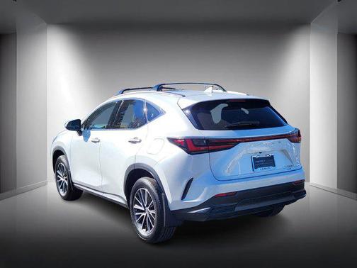 2025 Lexus NX 350h Premium