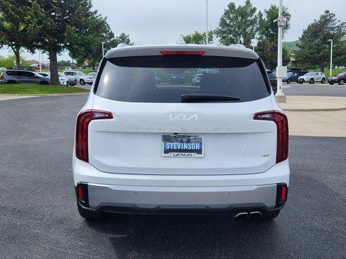 2023 Kia Telluride S