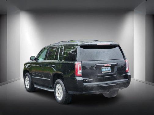 Onyx Black 2016 GMC Yukon SLT
