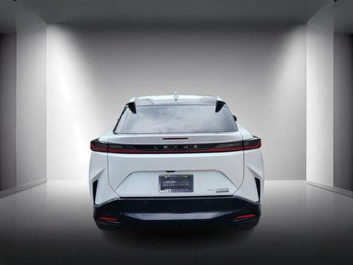2023 Lexus RZ 450e RZ 450e Premium