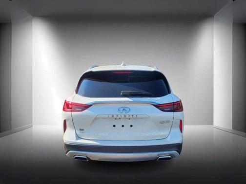 2021 INFINITI QX50 LUXE AWD