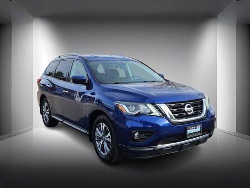 2020 Nissan Pathfinder S 4WD