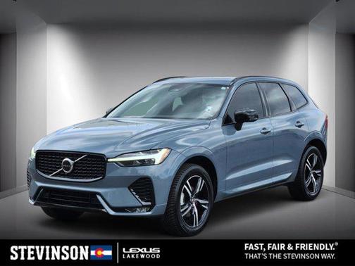 Thunder Grey Metallic 2022 Volvo XC60 B5 R-Design