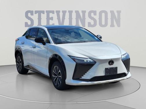 Eminent White Pearl 2023 Lexus RZ 450e Premium