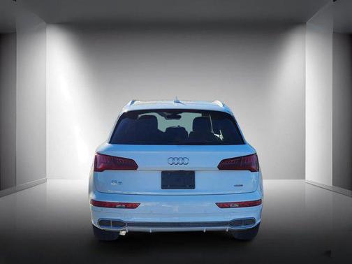 2020 Audi Q5 Premium 55 TFSI e quattro S tronic