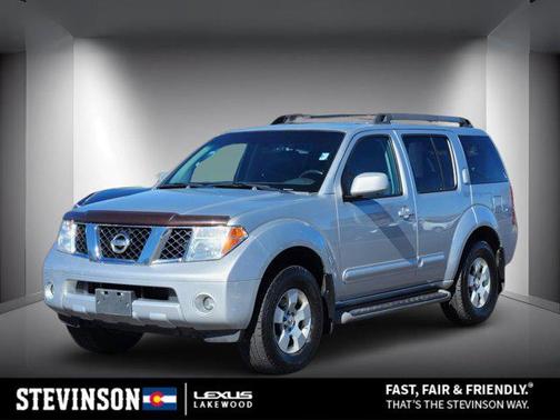 2007 Nissan Pathfinder SE