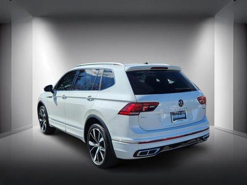 2024 Volkswagen Tiguan 2.0T SEL R-Line 4MOTION