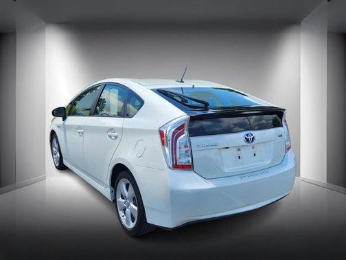 2013 Toyota Prius Five