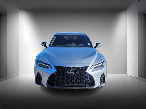 2022 Lexus IS 350 Base