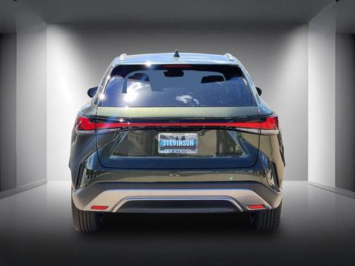 Nori Green Pearl 2026 Lexus RX 350h Premium