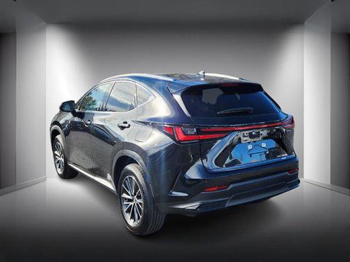 2025 Lexus NX 350h Premium