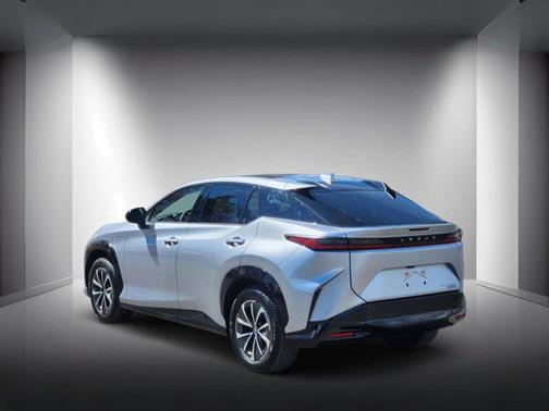 Iridium 2024 Lexus RZ 450e Luxury