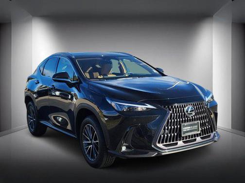 2025 Lexus NX 350h Premium