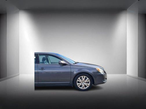 2008 Toyota Avalon XLS