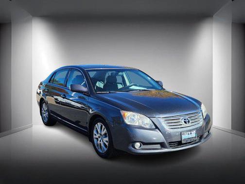 2008 Toyota Avalon XLS