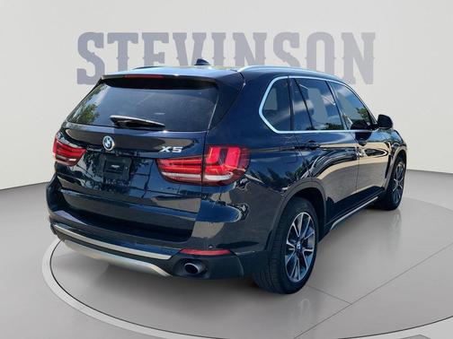 Imperial Blue Metallic 2017 BMW X5 xDrive35i