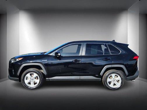 2020 Toyota RAV4 Hybrid XLE