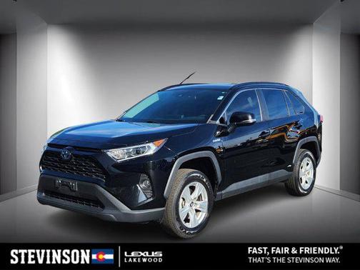 2020 Toyota RAV4 Hybrid XLE