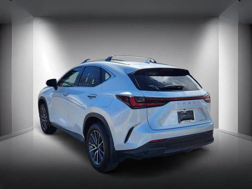 2025 Lexus NX 350h Premium