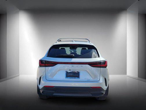 2025 Lexus NX 350h Premium