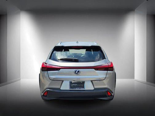 2020 Lexus UX 250h Base