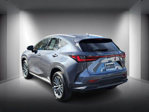 2025 Lexus NX 350h Premium