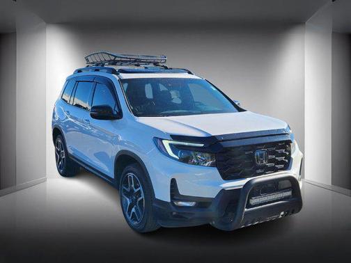 2023 Honda Passport AWD Elite