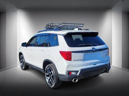 2023 Honda Passport AWD Elite